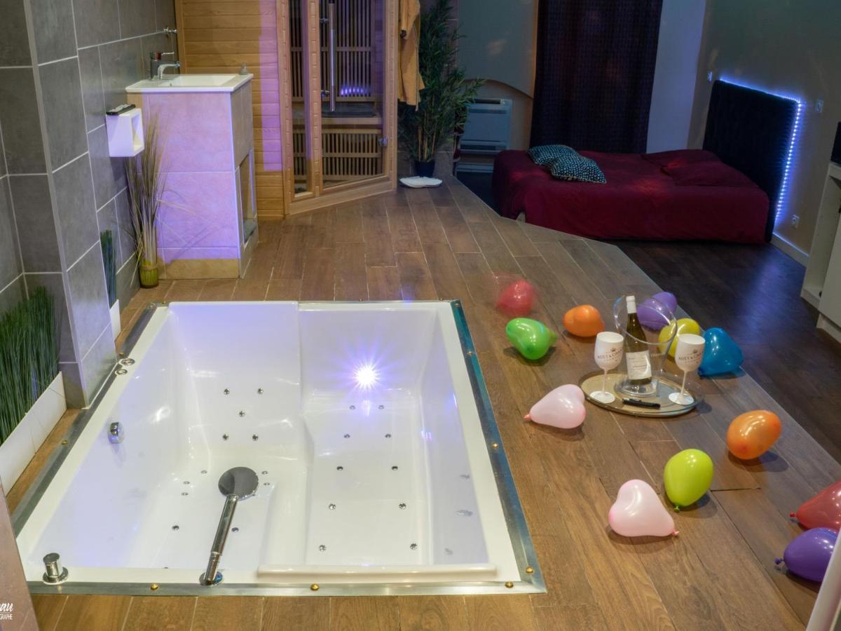 Chambre Avec Spa By Jordans Collection Dijon Bagian luar foto